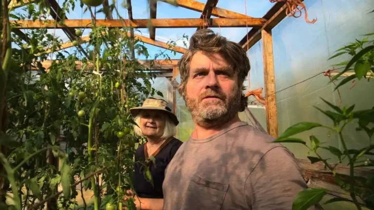 A Netflix új Galifianakis-sorozata előzetessel és Föld Napi premierrel érkezik